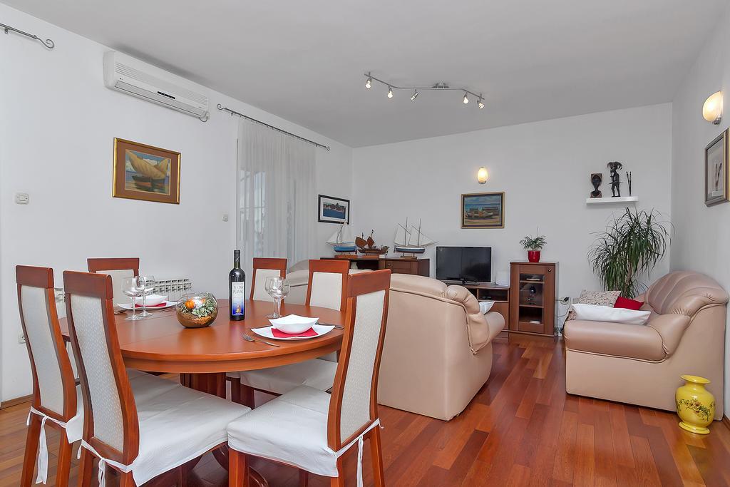 Smiljka Apartma Makarska